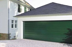 hormann m ribbed lpu40 double sectional door in green