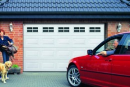 panelled sectional garage door