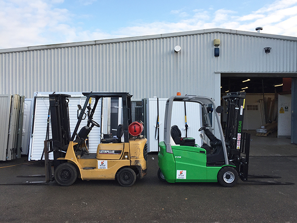 Electric Forklift - Samson Doors 