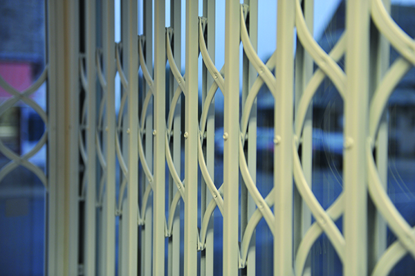 News : Information video about our Retractable Security Grilles