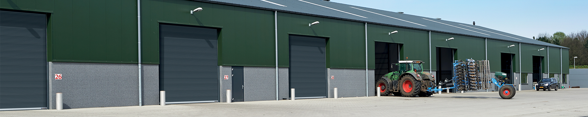 Non insulated roller doors